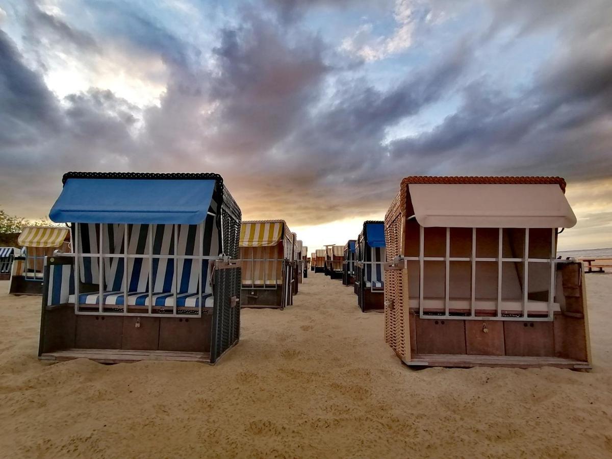 Ferienwohnung Strandburg ゼーバート・ヘリングスドルフ エクステリア 写真